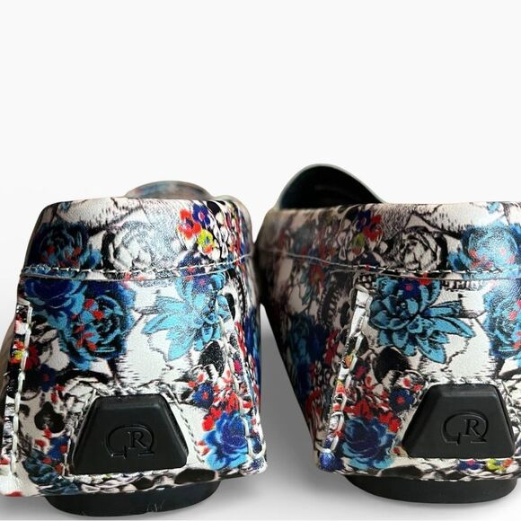 Robert Graham Multicolor Floral Women\'s Loafers main image 4